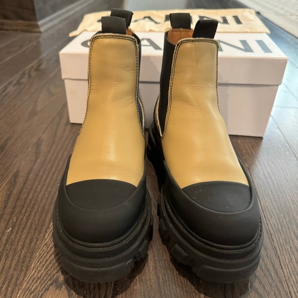 GANNI Chelsea boots | Size 38 - Picture 2 of 10